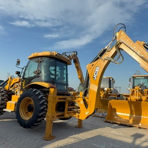 รถตักล้อยาง JCB 4CX มือสอง รถขุดตักประสิทธิภาพสูง เครื่องจักรอเนกประสงค์ กำลังแรง พร้อมจัดส่ง - Product Image 4