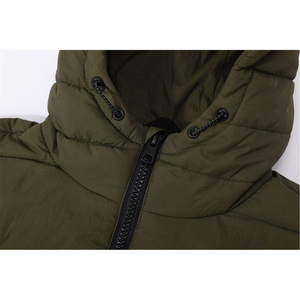 Chaqueta acolchada de último diseño de calidad superior 2025-26 para hombre, chaqueta cálida acolchada de invierno de nuevo diseño a la moda con OEM transpirable - Product Image 5