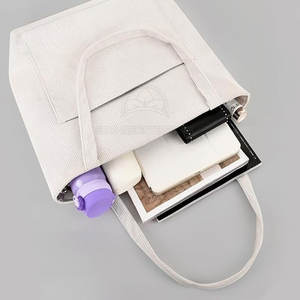 Logo personnalisé imprimé léger 100% coton toile sac fourre-tout fermeture éclair écologique réutilisable pliant cadeau de shopping motif uni - Product Image 5