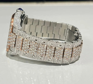 Reloj cuadrado de cuarzo ostentoso de lujo de marca superior más vendido, relojes de oro con diamantes cultivados en laboratorio completo disponibles a precio mayorista - Product Image 4