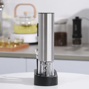 Sacacorchos Eléctrico Recargable por USB, de Acero Inoxidable, Automático, Set de Regalo para Vino, 4 en 1, para Uso en Bares - Product Image 2