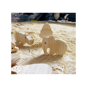 Panneaux en bois peints pour produits pour bébés fabriqués au Viet Nam jouets éducatifs en bois peint diverses formes de Lotus bleu - Product Image 1