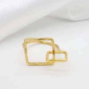 Los mejores anillos de moda de lujo para hombre al por mayor hechos a mano ajustable cuadrado chapado en oro Real diseño geométrico elegante joyería de latón - Product Image 2