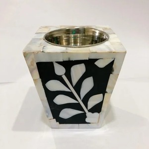 Gran quemador decorativo de nácar Bakhoor, diseño de flujo orgánico esculpido único, soportes de incienso e incienso - Product Image 4