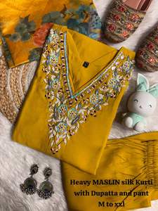 Conjunto de Kurta, Pantalón y Dupatta de Verano para Mujer, Estilo Étnico, en Muselina de Seda y Viscosa, Bordado, Elegante, para Diwali - Product Image 4