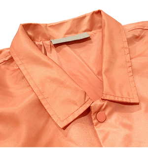 Blouson Bomber en Satin Personnalisé pour Hommes – Hiver, Style Urbain, Logo Frontal, Respirant, Séchage Rapide, Vente en Gros - Product Image 4