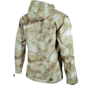 Chaqueta de Invierno Softshell Transpirable y Ecológica de Alta Calidad Hecha en Pakistán para Hombre con Logotipo Frontal - Product Image 2
