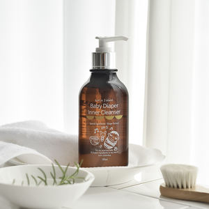 Kori IN J Island ผ้าอ้อมเด็กทำความสะอาดภายใน300มล. - Product Image 1