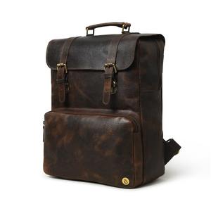 Mochila de cuero con monograma para portátil, regalos únicos para él, hecha a mano - Product Image 2