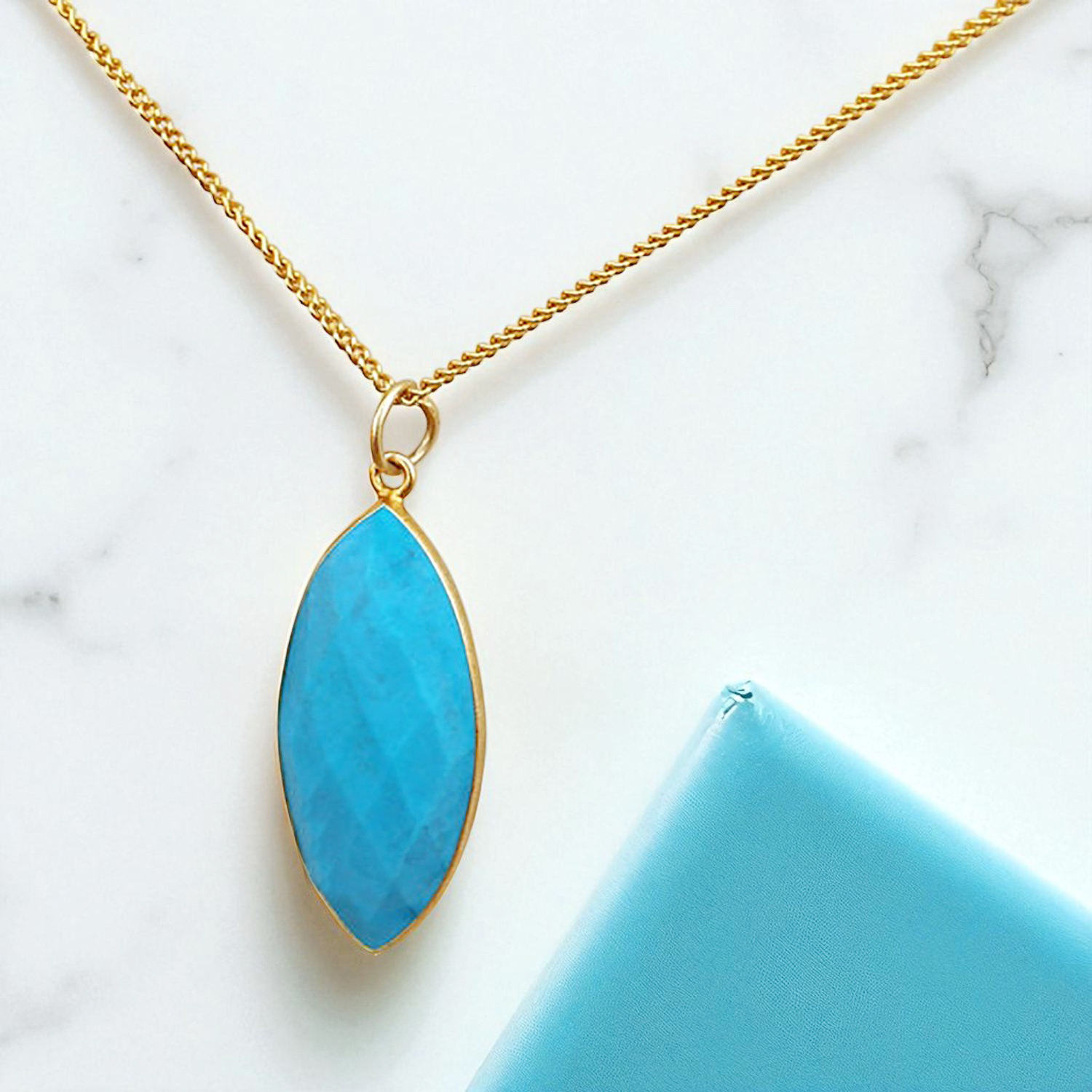 เทอร์ควอยซ์สีฟ้า