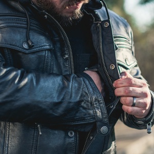 Veste en cuir noire personnalisée pour hommes pour la course et l'équitation Nouveau style de camionneur certifié CE Rembourrage Motocross Athlètes Vêtements de sport pour adultes - Product Image 4