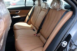 NOUVEAU Mercedes-Benz Classe E E 200 Berline 2025, 1999 cm³, 299 ch, 5 places, 4 cylindres, essence, transmission automatique, conduite à gauche - Product Image 5