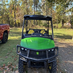 รถอเนกประสงค์ John Deere Gator XUV835 มอบพลังที่เชื่อถือได้ ความเสถียร และความสะดวกสบายสำหรับการทำงานนานๆ และพื้นที่ที่มีความท้าทาย - Product Image 6