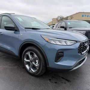 Nouveau pour Escape ST-Line 2025, boîte de vitesses manuelle, intérieur foncé, caméra de recul, galerie de toit métallique - Product Image 1