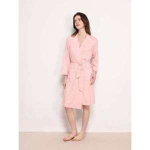Robe de Chambre Confortable en Bambou Premium Personnalisée pour Femmes - Product Image 1