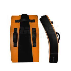 Almohadillas duraderas para Muay Thai y sesiones de entrenamiento de boxeo Almohadillas tailandesas de alto rendimiento con malla transpirable y acolchado - Product Image 5