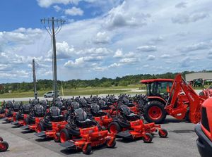 ขายรถแทรกเตอร์คูโบต้า BX261 ขับเคลื่อน 4 ล้อ เครื่องตัดหญ้าขนาดเล็ก อุปกรณ์ทำสวน ราคาโรงงานขายส่ง คุณภาพดีที่สุด ขายรถคูโบต้า - Product Image 6