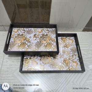 Moderno Juego de Bandejas para Servir de MDF con Acabado Esmaltado, Ecológico, con Asa, 12x12x2 Pulgadas, Decoración Navideña para el Hogar, Artesanía en Madera - Product Image 3