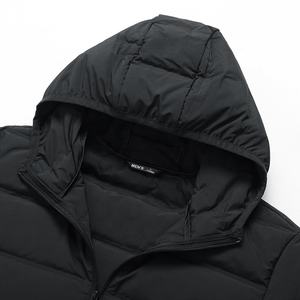 OEM personalizado invierno al aire libre de peso ligero bombardero chaquetas térmicas puffer calentado pato abajo chaqueta hombres - Product Image 5