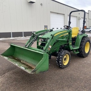 Tracteurs agricoles compacts John Deere 5100E d'occasion à prix abordable, tracteurs agricoles d'occasion à bas prix à vendre - Product Image 1