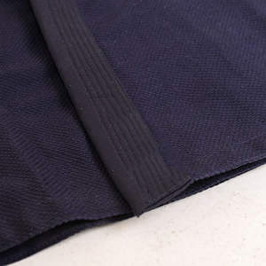 Uniforme de Karate Blanco Diseñado para Sesiones de Práctica Regulares, Utilizado en Academias y Programas de Entrenamiento Deportivo, 100% Algodón, Duradero - Product Image 5