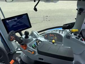 Tracteur agricole neuf Hoand T6.180 180HP 4x4 à vendre - Product Image 4