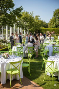 Chaise de salle à manger réglable écologique empilable à dossier croisé en PP vert Mobilier durable pour hôtels, mariages, fêtes et événements à la villa - Product Image 3