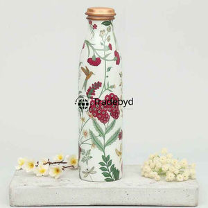 Elegante botella de agua ecológica segura de Tradebyd inspirada en la botella de cobre de herencia india para regalar y bienestar - Product Image 3