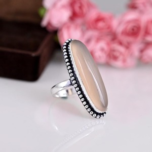 Anillo Clásico Estilo Boho para Mujer, Joyería de Plata 925 con Cuarzo Rosa, Anillo Hecho a Mano, Regalo para Enamorados - Product Image 4