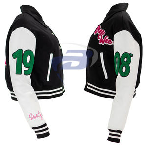 Alfa |   Kapa |   Chaqueta Universitaria Alpha Sorority Rosa y Negra con Logotipo Bordado, Transpirable y Resistente al Viento, Chaqueta Universitaria AKA Sorority - Product Image 3