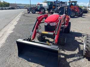 รถแทรคเตอร์ GC1725M แมสซีย์เฟอร์กูสัน4WD 2022 70HP ผลิตภาพสูงติดตั้งส่วนประกอบหลักลูกปืนปั๊มกระปุกเกียร์มอเตอร์เครื่องยนต์ - Product Image 6