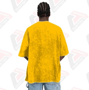 เสื้อยืดผ้าลูกฟูกผ้ายีนส์ผ้าลูกฟูกสำหรับผู้ชายซักแบบเป็นกรดสวมใส่สบายดีไซน์ทันสมัยพร้อมผ้าปะติดที่เป็นมิตรกับสิ่งแวดล้อมสำหรับฤดูร้อน - Product Image 4