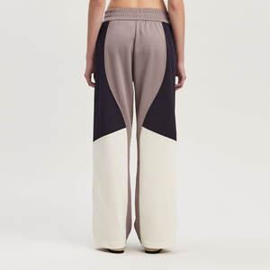 Pantalon de survêtement évasé personnalisé pour femmes à taille élastique le plus confortable/Pantalon de survêtement évasé de couleur unie de haute qualité en gros - Product Image 4