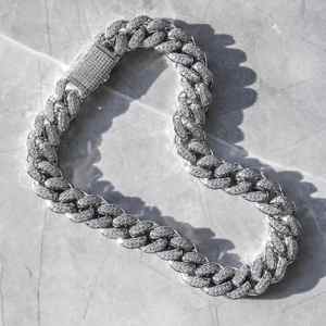 Elegante Cadena de collar para hombres con superficie chapada en plata de 18 quilates Sensación de peso pesado - Product Image 2