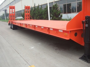 Semirremolque de Plataforma Baja de 60 Toneladas, Remolque de Hierro de Cuatro Ejes con Suspensión Cantilever y Dos Líneas - Product Image 4