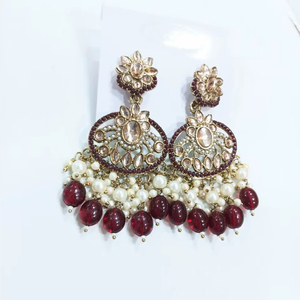 Boucles d'oreilles pour femmes plaqué or de style traditionnel Design époustouflant Perlé Ombre Pierre Perle Bijoux de mode Grossiste en alliage de zinc - Product Image 1