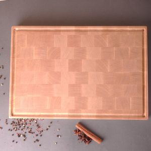 Planche à découper en bois biologique faite à la main, digne de confiance des chefs pour une coupe fiable, une surface lisse et une beauté - Product Image 6