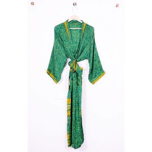 ชุดคลุมกิโมโนลายดอกไม้ผ้าไหมใหม่ปี 2022 ชุดคลุมชายหาดสไตล์อินเดีย ชุดคลุมอาบน้ำแบบยาว เซ็กซี่ ระบายอากาศ แห้งเร็ว สำหรับฤดูร้อน - Product Image 4