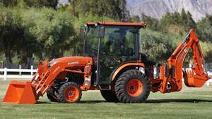 Tractor Agrícola Kubota B2650 Diésel Nuevo y Usado para Cultivo de Suelos, Jardinería y Trabajo Agrícola - Product Image 4