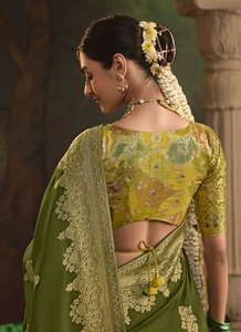 Seda crepé pura de diseñador con trabajo de tejido Zari pesado y peleas en Pallu, ropa de mujer de alta calidad de boda de estilo tradicional - Product Image 2
