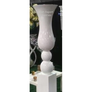 Vase à fleurs décoratif en métal de fer classique Vase à trompette fini blanc pour mariage et événement Vaisselle Vase à fleurs - Product Image 3