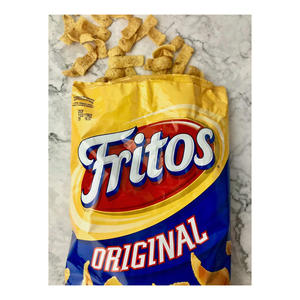Sensation épicée, sensation de chaleur, avec des chips Fritos, chips Fritos des champions, Fritos Triumph en saveur, expérience culinaire - Product Image 6