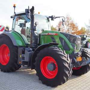 Tracteur agricole Fendt 4x4 de qualité supérieure, tracteur Fendt 4 roues motrices, grand tracteur agricole à vendre en stock, qualité supérieure - Product Image 1