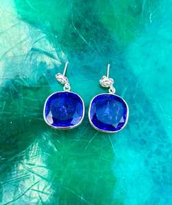 Pendiente hecho a mano de tanzanita de Plata de Ley 925 Hermoso pendiente de mujer Hermoso pendiente de piedra azul. - Product Image 4