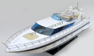 Modèle de bateau en bois MANGUSTA 105 de haute qualité du fabricant Gia Nhien Design personnalisé avec technique de peinture à faible quantité minimale de commande - Product Image 6