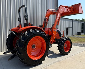 Para Tractor Agrícola de Ruedas M7060 de 70HP con Cargador Frontal para Motor, Caja de Cambios, Bomba y Rodamientos - Product Image 4