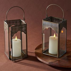 Linterna marroquí de metal hecha a mano para la iluminación tradicional del hogar, decoración interior bohemia y estilo de ambiente exótico - Product Image 2