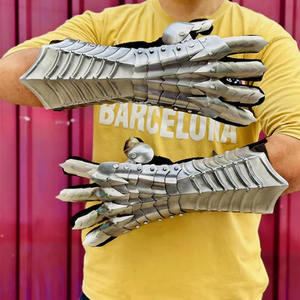 El mejor juego de guantes de Halloween, guanteletes negros de acero medieval, guantes de armadura de alta calidad - Product Image 1