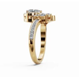 แหวนเพชรดีไซน์เนอร์รุ่นพรีเมียม Whispering Wings รูปทรงลูกแพร์ น้ำหนัก 0.916 กะรัต เพชรเพาะเลี้ยงในห้องปฏิบัติการ ทองคำ สำหรับงานหมั้น ขายส่งออนไลน์ - Product Image 2