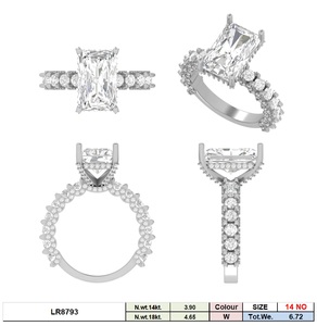 Bague de fiançailles en or 14 carats avec diamant de laboratoire avec centre de coupe rayonnante de 5 carats et pierres latérales rondes plaquées rhodium certifiées IGI - Product Image 4
